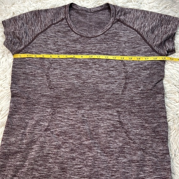 Lululemon Run: Swiftly Tech Short Sleeve Crew Space Dye Heathered Bordeaux Drama - Picture 3 of 4